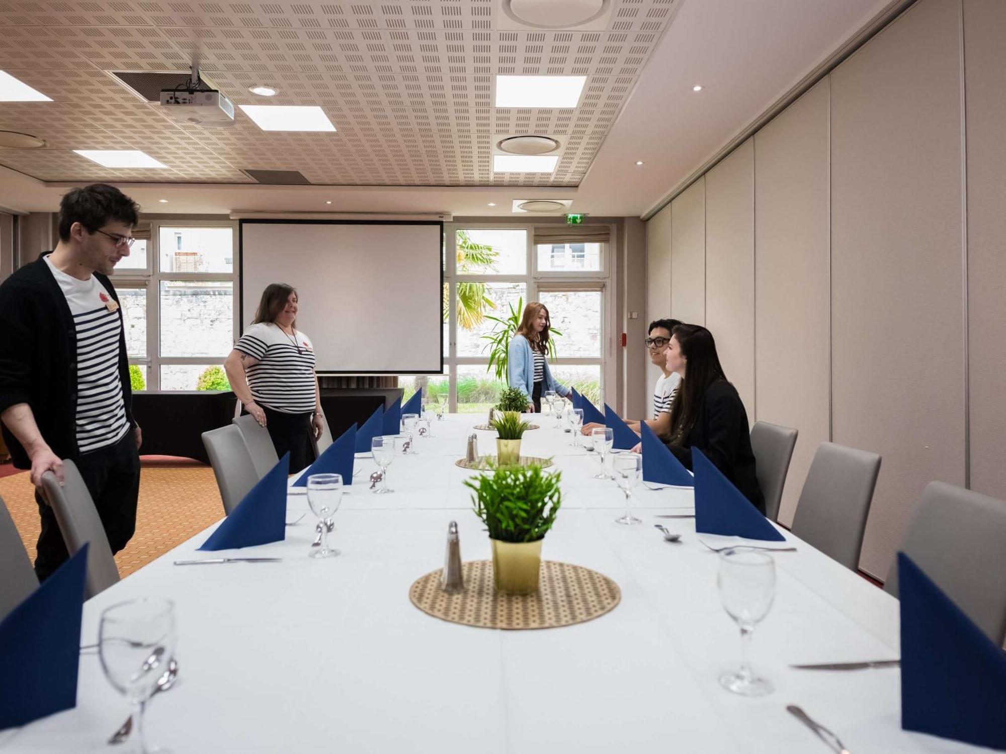 Ibis Port De Plaisance Hotel Caen Exterior photo