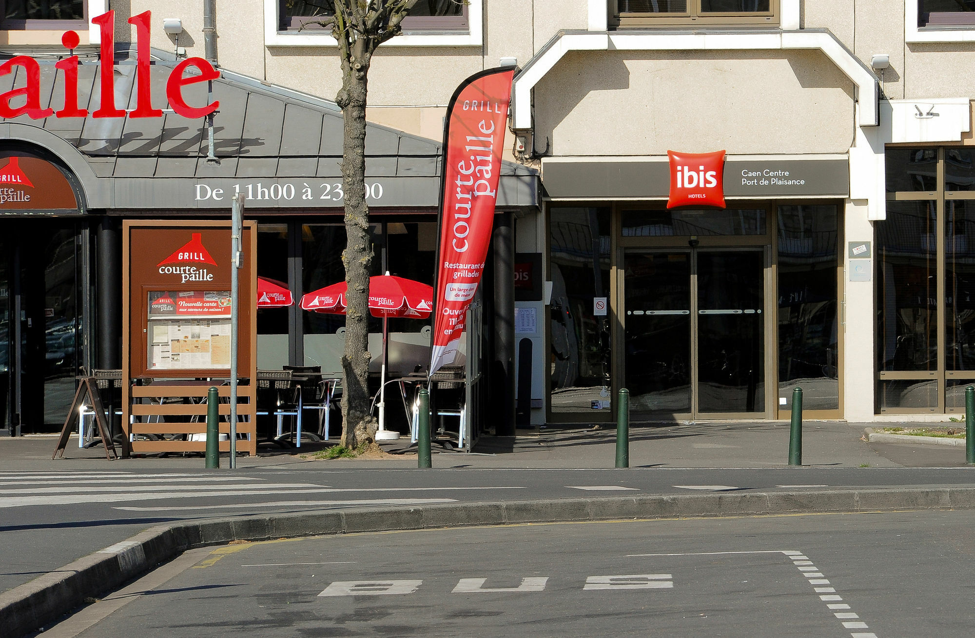 Ibis Port De Plaisance Hotel Caen Exterior photo